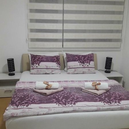 Apartman Amela Mostar Exteriör bild